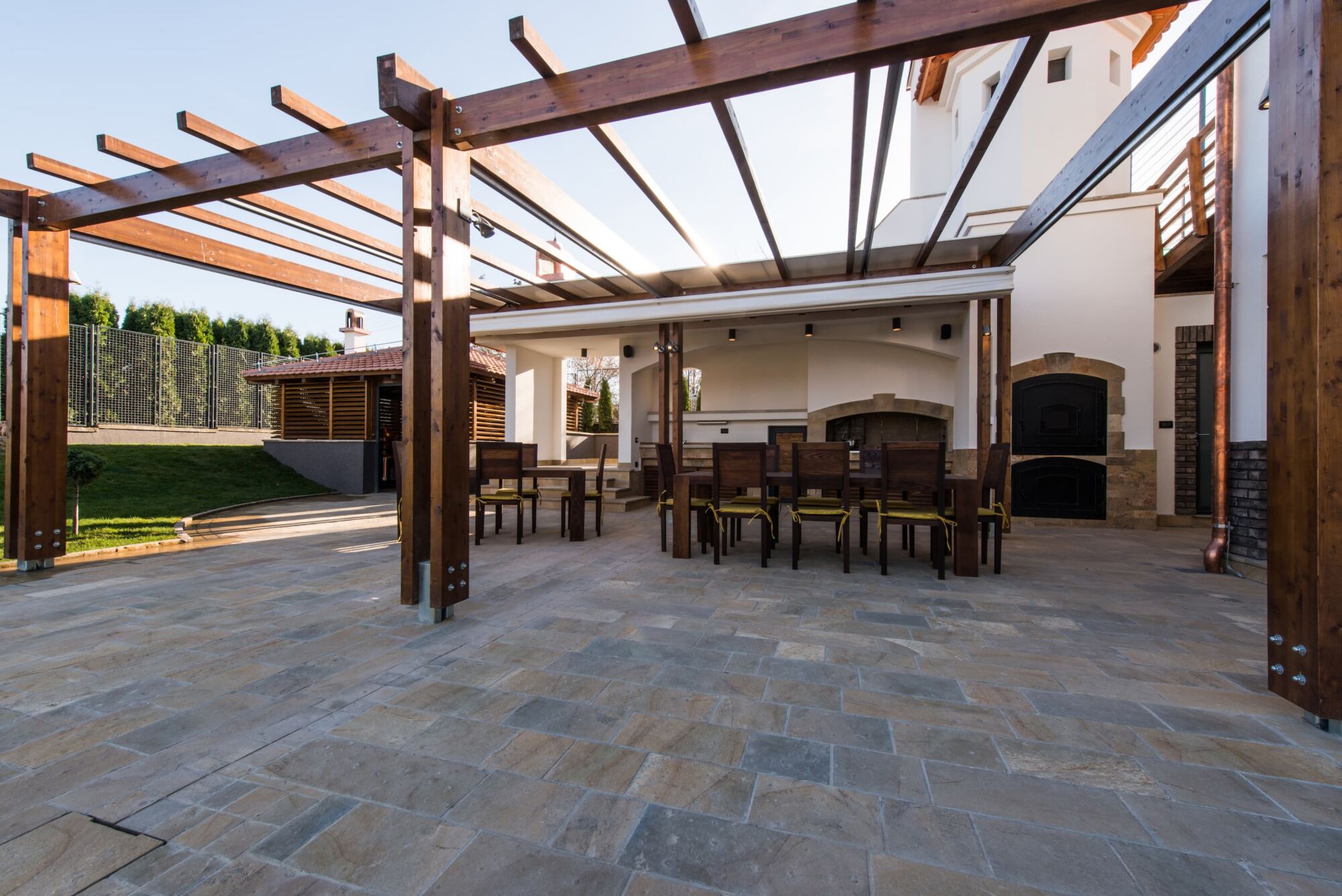 Installation de pergolas, portails et cl&ocirc;tures &agrave; c&ocirc;t&eacute; de Montb&eacute;liard, Belfort et Bethoncourt Cernay 4