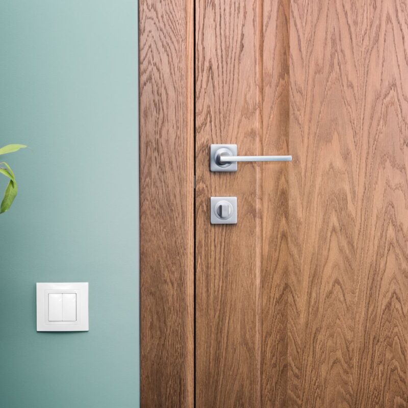 Quels mat&eacute;riaux privil&eacute;gier pour des portes int&eacute;rieures durables et esth&eacute;tiques ? Vesoul