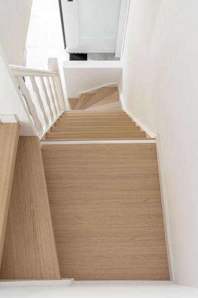 FLORIDA 8B 300X300 | Ck habitat fermetures REVETEMENT D’ESCALIER Riedisheim 0